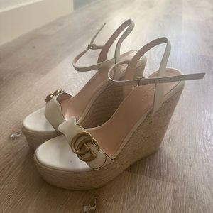 Gucci wedges 38